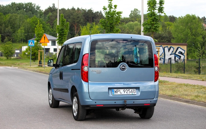 Opel Combo cena 26900 przebieg: 177798, rok produkcji 2012 z Płock małe 596